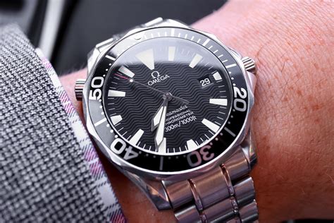 reloj omega seamaster professional precio original|More.